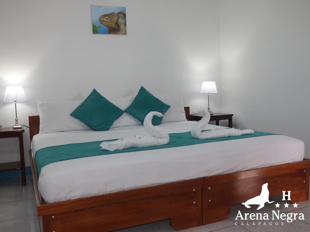 Hostal Arena Negra Puerto Ayora  Kültér fotó