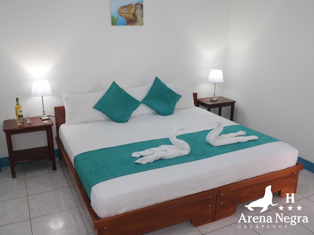 Hostal Arena Negra Puerto Ayora  Kültér fotó