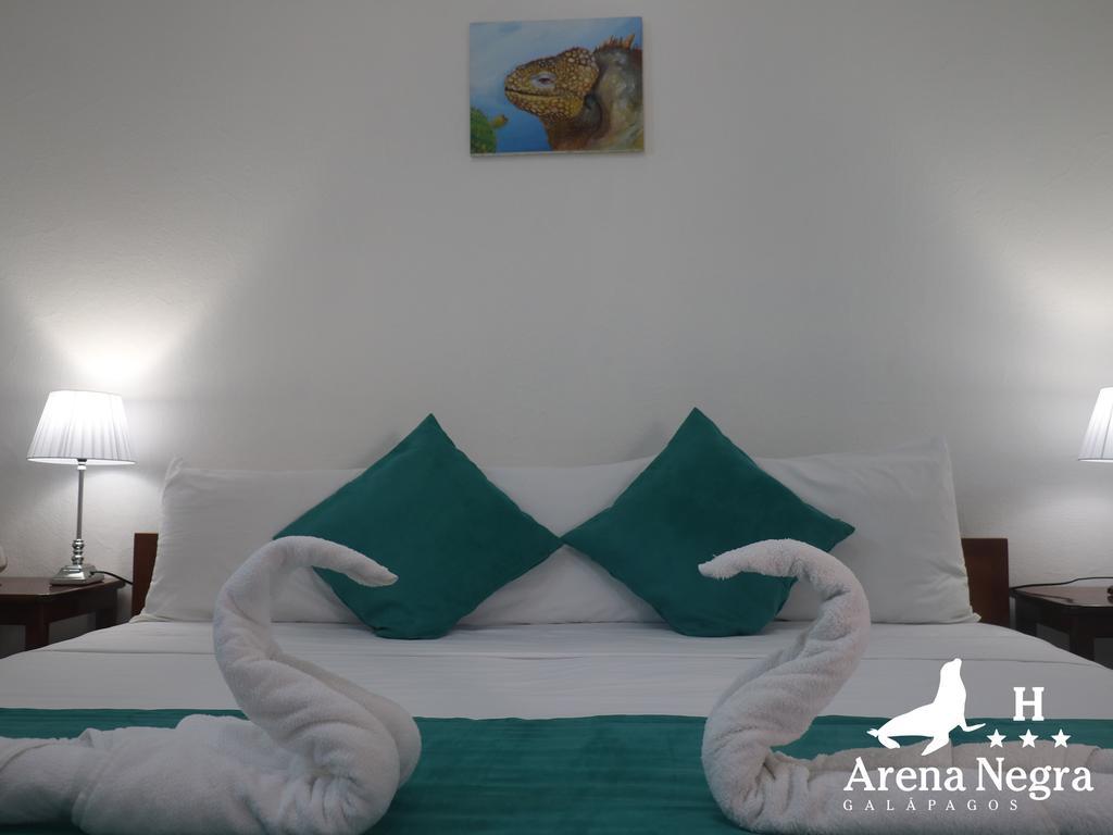 Hostal Arena Negra Puerto Ayora  Kültér fotó