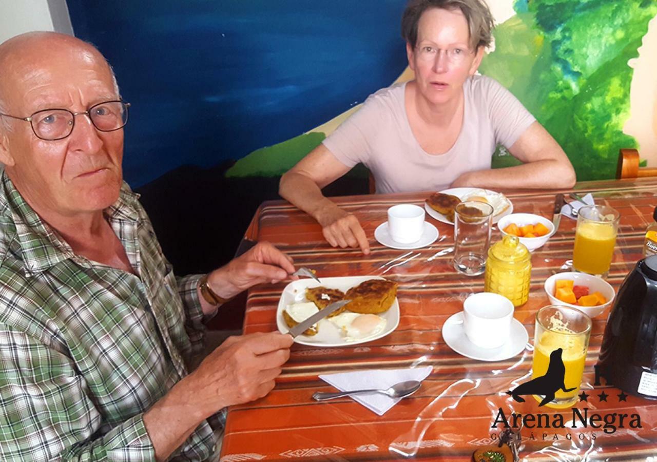 Hostal Arena Negra Puerto Ayora  Kültér fotó