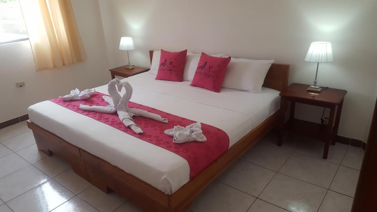 Hostal Arena Negra Puerto Ayora  Kültér fotó