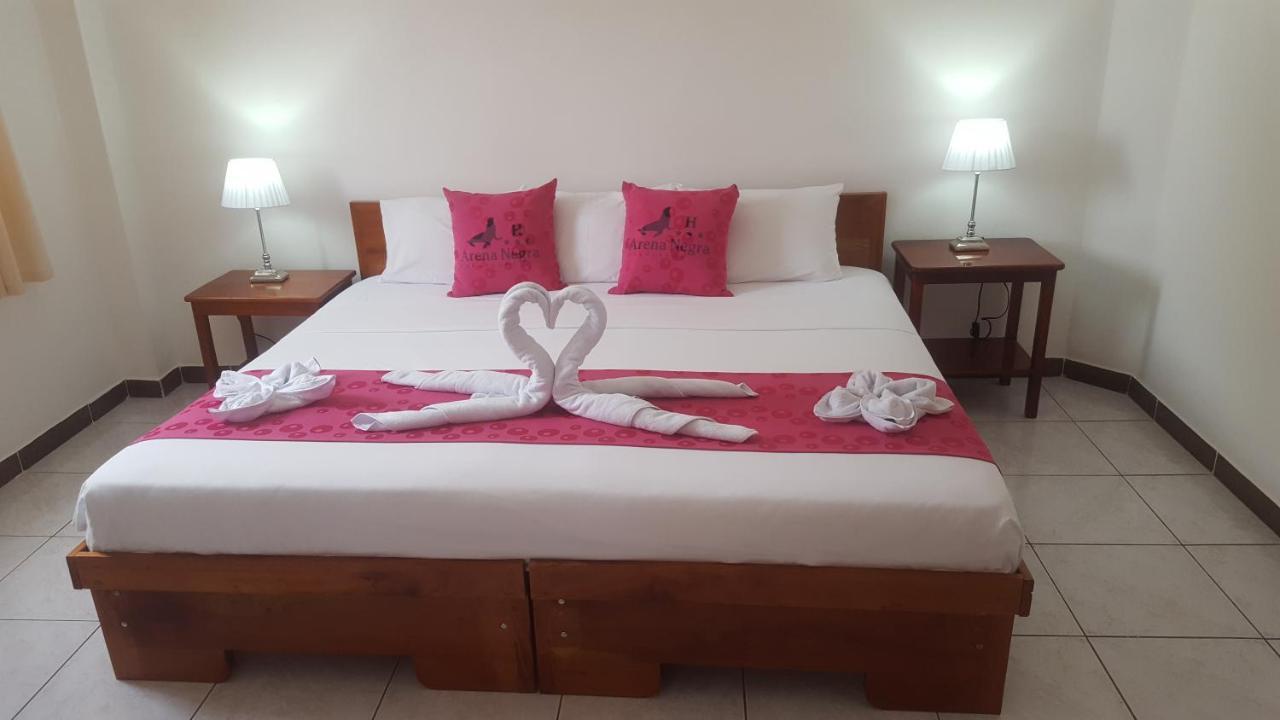 Hostal Arena Negra Puerto Ayora  Kültér fotó